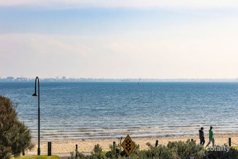Property photo of 1/16-17 Marine Parade St Kilda VIC 3182