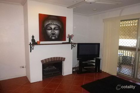 Property photo of 1 Farsley Court Kippa-Ring QLD 4021