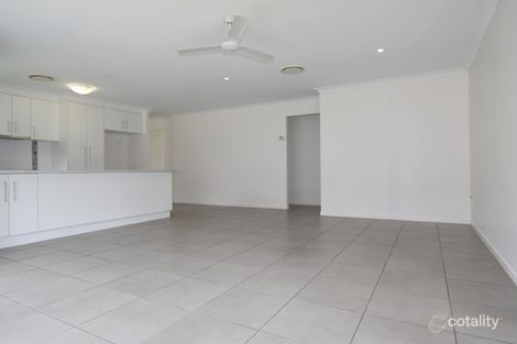 Property photo of 19 Leslie Street Clinton QLD 4680