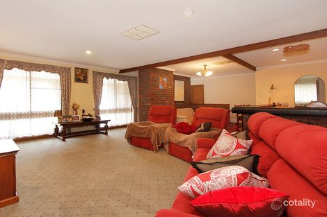 27 Viveash Rd, Middle Swan, WA 6056