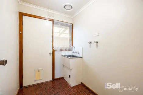 Property photo of 4/72-74 Regent Avenue Springvale VIC 3171