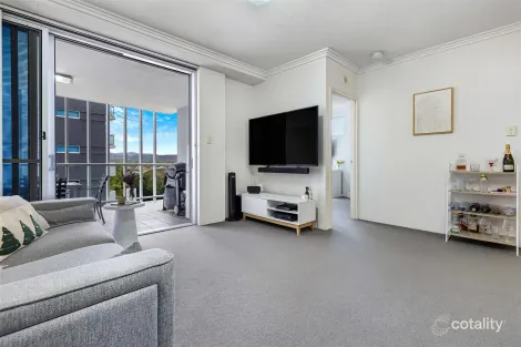 2201/3 Main St, Varsity Lakes, QLD 4227