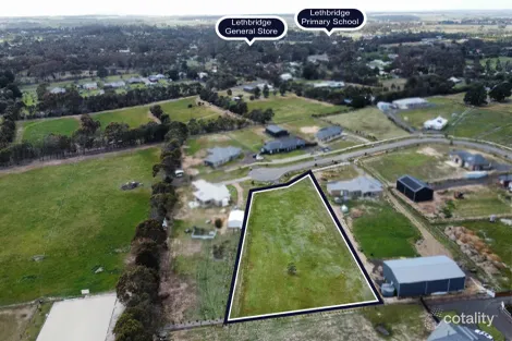 Property photo of 37 Harvest Court Lethbridge VIC 3332