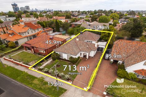 Property photo of 32 Levien Street Essendon VIC 3040