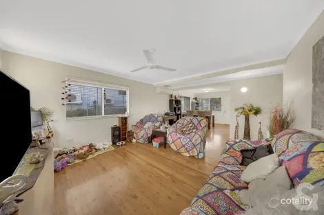 Property photo of 8 Ferguson Crescent West Gladstone QLD 4680