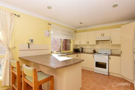 Property photo of 6 Nundah Close Bomaderry NSW 2541