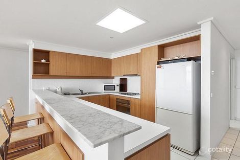Property photo of 21/2-10 Ocean Road South Lorne VIC 3232