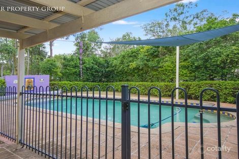 Property photo of 30 Cambridge Crescent Forest Lake QLD 4078