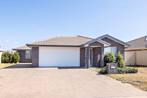 Property photo of 22 Hindmarsh Esplanade Dubbo NSW 2830