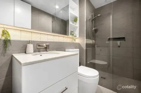 Property photo of 101/281 Tooronga Road Glen Iris VIC 3146