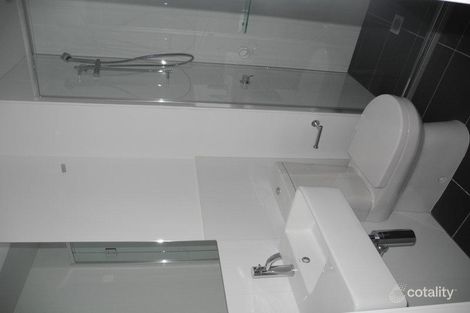 Property photo of 411/7 Katherine Place Melbourne VIC 3000