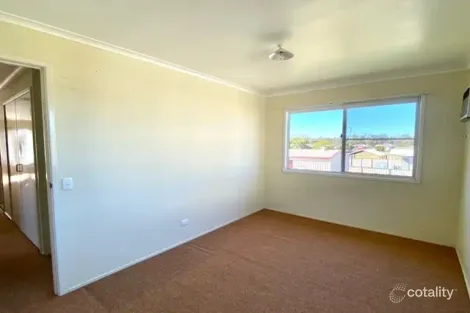 Property photo of 69 Winterer Crescent Dysart QLD 4745
