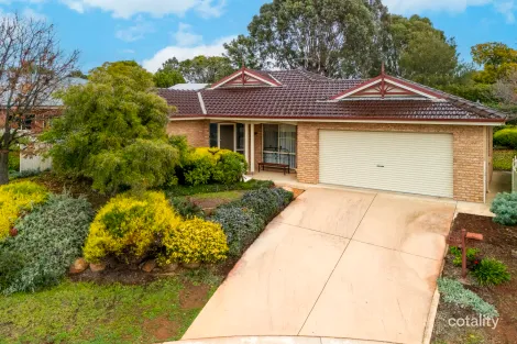 Property photo of 20 Kavanagh Circuit Temora NSW 2666