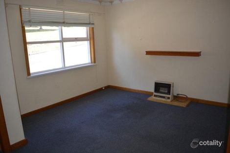 Property photo of 2/140 Mount Street Hillcrest TAS 7320