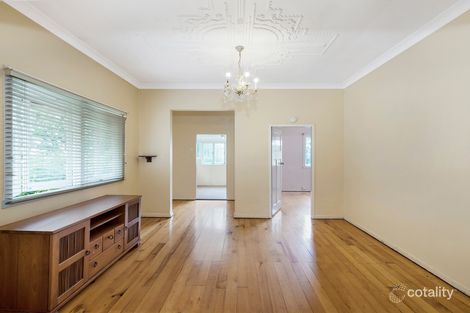 Property photo of 32 Swain Street Holland Park West QLD 4121