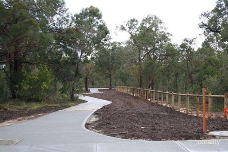 Property photo of 1 Woodview Retreat Lesmurdie WA 6076