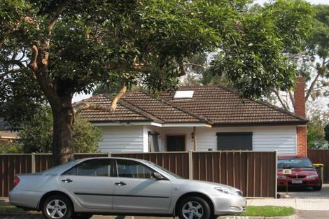 85 Tucker Rd, Bentleigh, VIC 3204