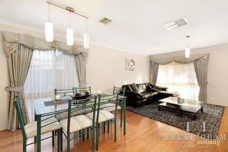 Property photo of 45 Allwyn Crescent Mill Park VIC 3082