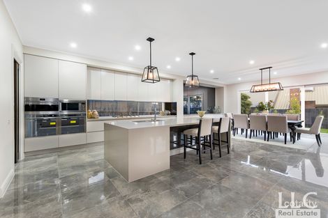 Property photo of 22 Quixley Grove Wantirna VIC 3152