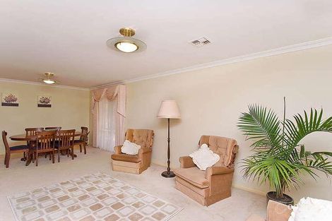 Property photo of 79 Bellevue Boulevard Hillside VIC 3037