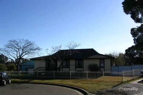 8 Malakua St, Whalan, NSW 2770