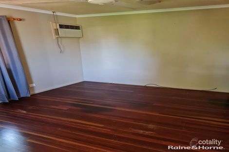 2 Garden St, West Gladstone, QLD 4680