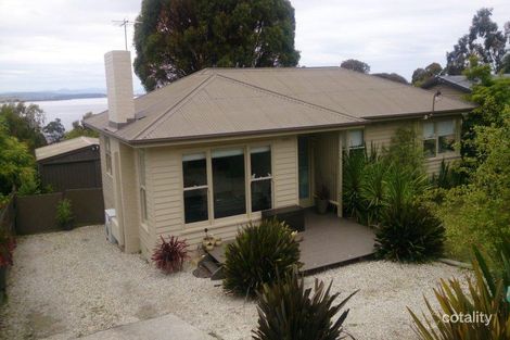 116 Roslyn Ave, Blackmans Bay, TAS 7052
