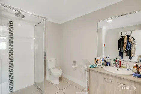 Property photo of 4/53 Pascoe Lane Harlaxton QLD 4350