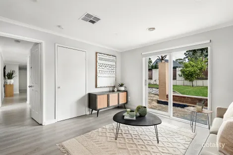 Property photo of 6 Howitt Court Berwick VIC 3806