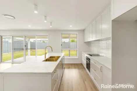 Property photo of 15 Alpha Road Badagarang NSW 2540