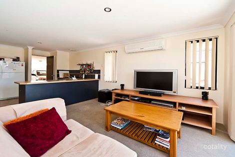 4/89 Forrest Rd, Hamilton Hill, WA 6163