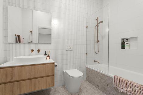 Property photo of 21 Teak Street Caulfield South VIC 3162