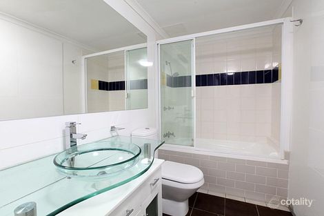 Property photo of 17/46 Chermside Street Teneriffe QLD 4005