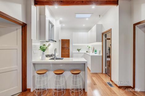 Property photo of 17 The Highway Bentleigh VIC 3204