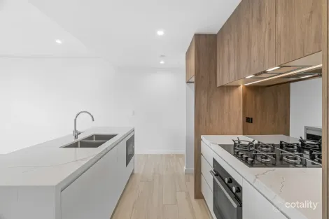 1707/108 Donnison St, Gosford, NSW 2250