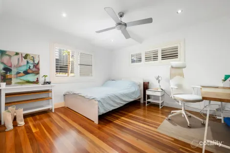 Property photo of 19 Henderson Street Bulimba QLD 4171