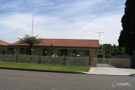 42 Day St, Wyoming, NSW 2250