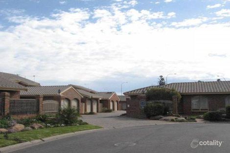 1/74 Martin Ct, West Lakes, SA 5021