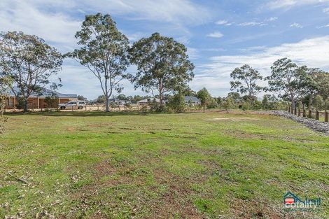 10 Benbecula Cir, Bedfordale, WA 6112