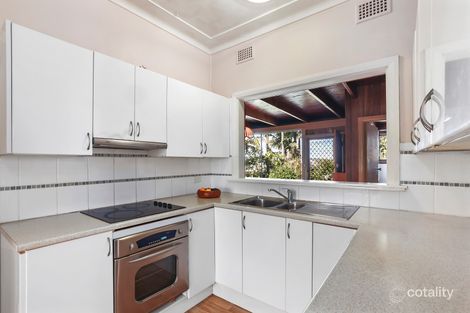 Property photo of 17 Jocelyn Street North Curl Curl NSW 2099