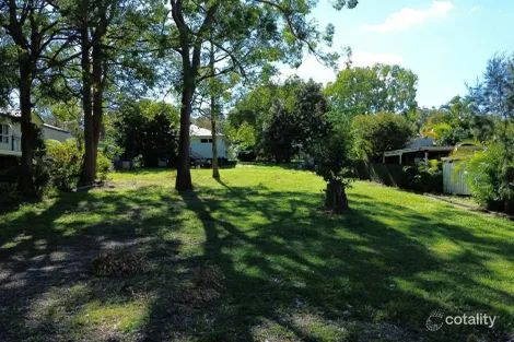 23 Orion St, Macleay Island, QLD 4184