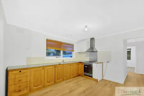 Property photo of 80 Cambridge Crescent Wyndham Vale VIC 3024