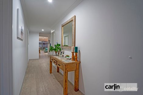 Property photo of 73 Torwood Avenue Treeby WA 6164