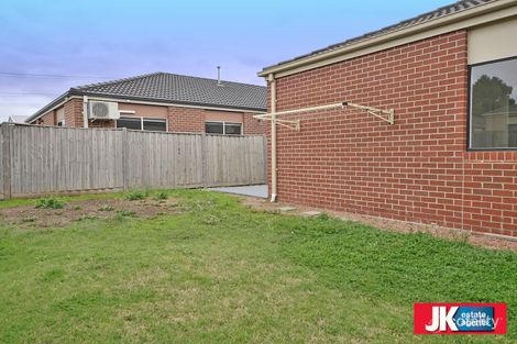 Property photo of 15 Ceratta Crescent Tarneit VIC 3029