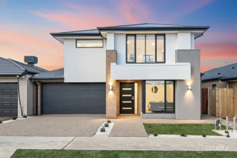 16 Heifer Ave, Clyde North, VIC 3978