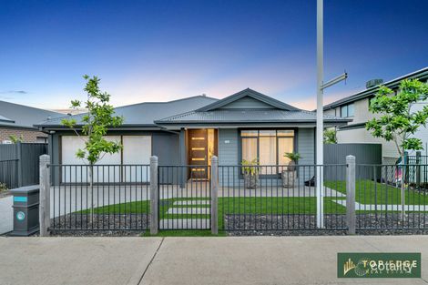 Property photo of 103 Beattys Road Fraser Rise VIC 3336