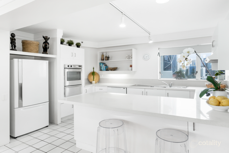 Property photo of 7B/7 Fern Street Surfers Paradise QLD 4217