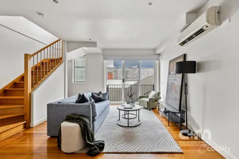 4/430 GAFFNEY ST, PASCOE VALE, VIC 3044