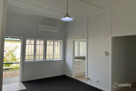 Property photo of 4/30 King Street Annerley QLD 4103