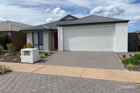 14 Pineroo Tce, Ellenbrook, WA 6069